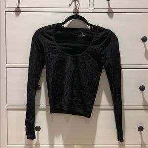 BLACK LONG SLEEVE TANK